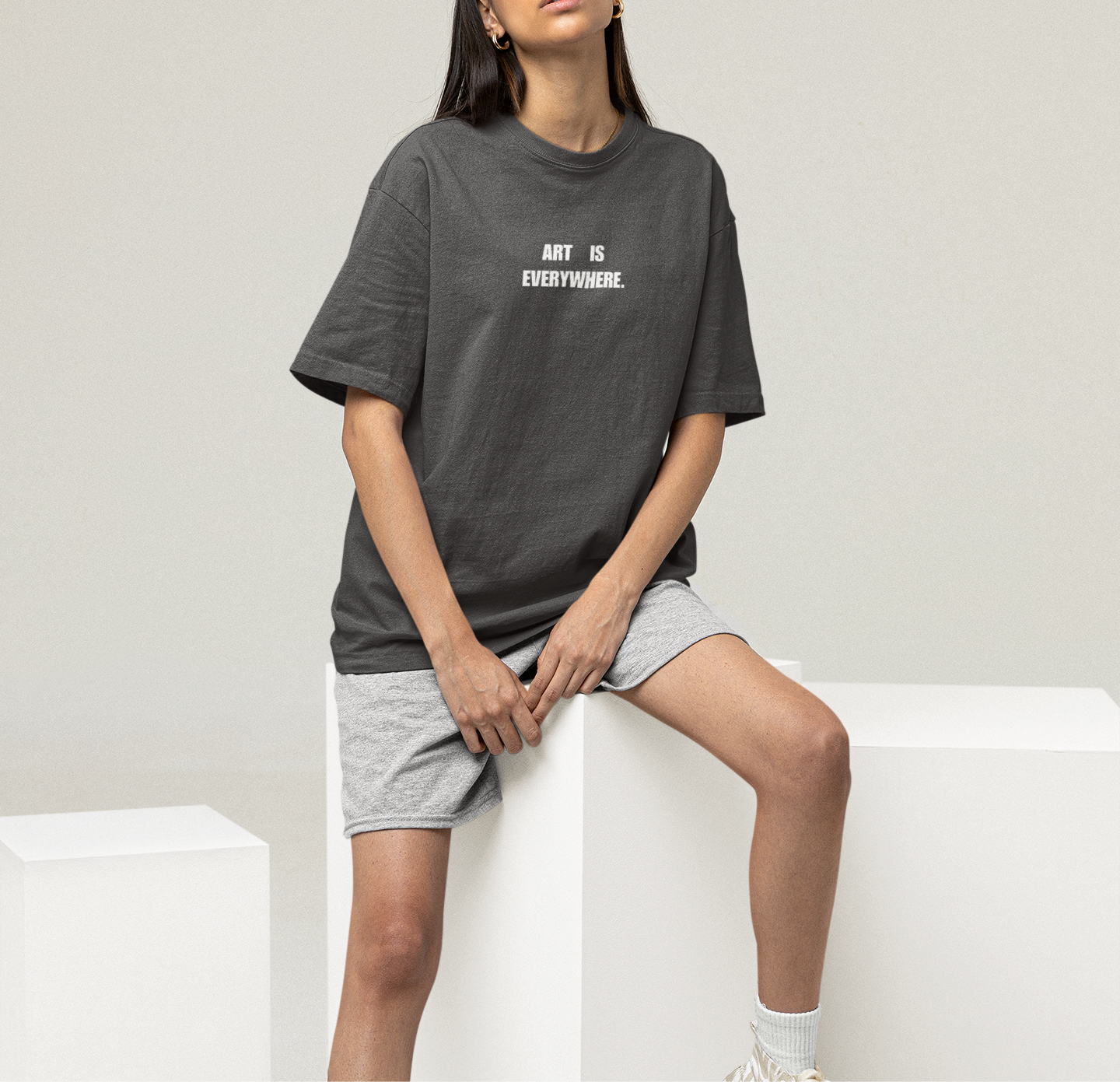 Art Is Everywhere Oversized Graphic T-Shirt